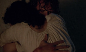 Jamie and Claire in "To Ransom a Man's Soul"